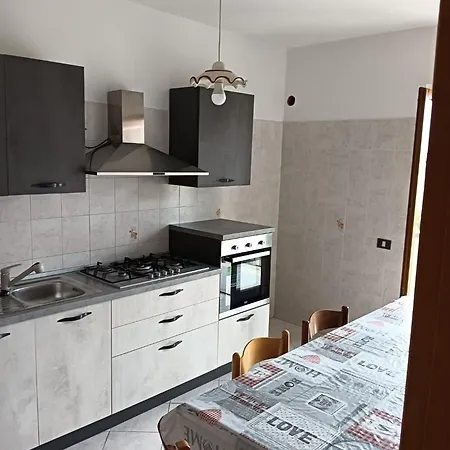 Vincenzo Sea House Apartman